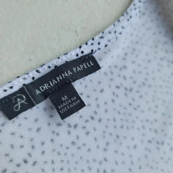 Adrianna Papell Women’s Blouse Stetch White Black Dots Flutter Sleeve Sz M - Picture 5 of 11